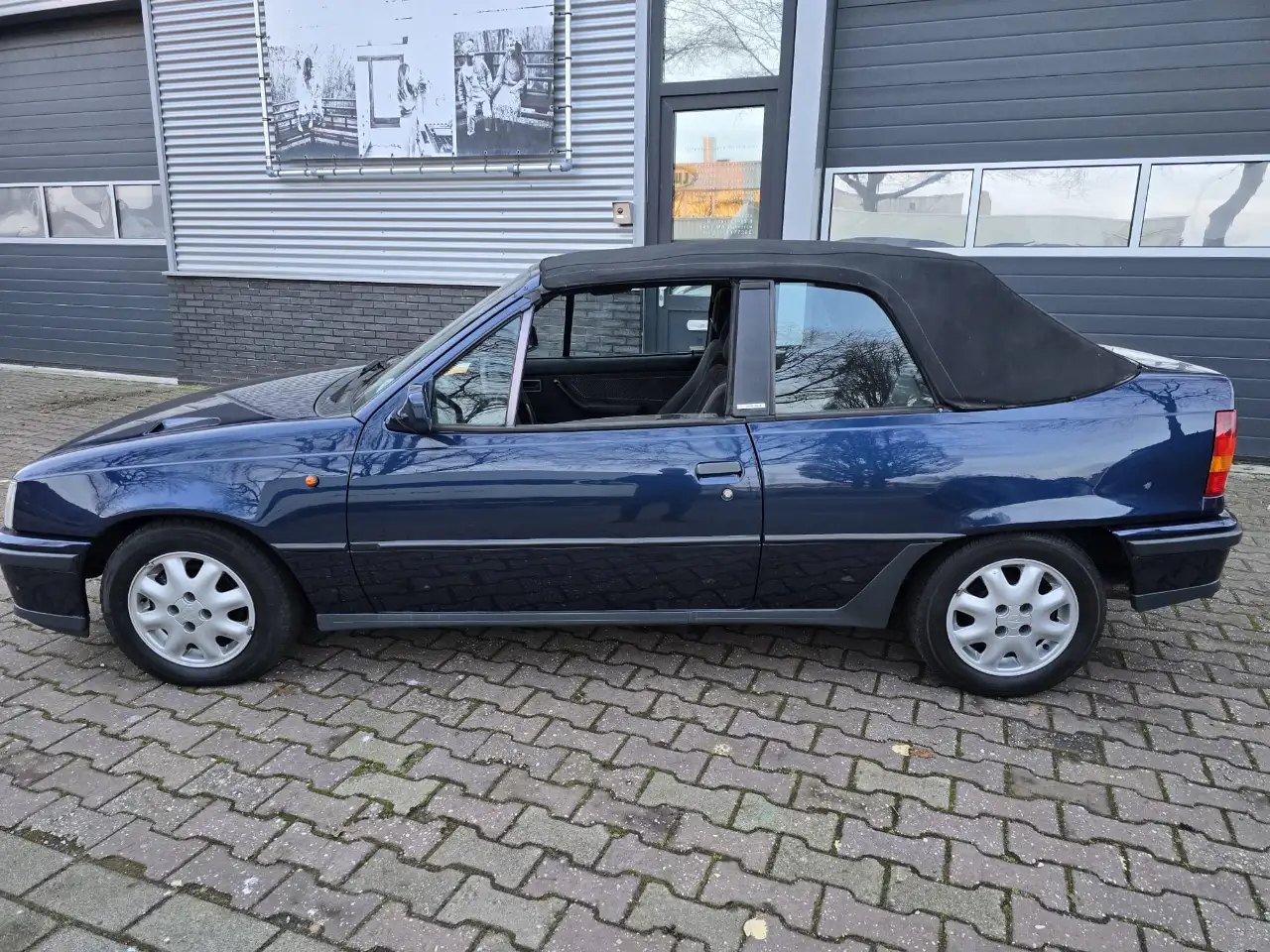Opel KADETT-E-CABRIO C2.0NE GSI OPNIEUW GESPOTEN, foto 7