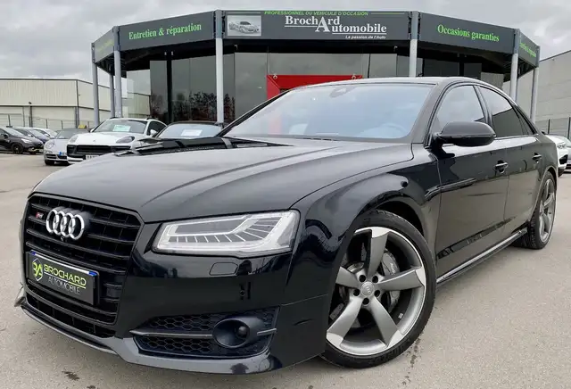 Audi S8 III Phase 2 Plus / 4.0l V8 TFSI 605 CH Tiptronic 8 Quattro /