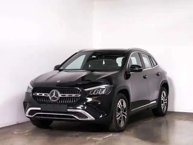 Mercedes-Benz GLA 180