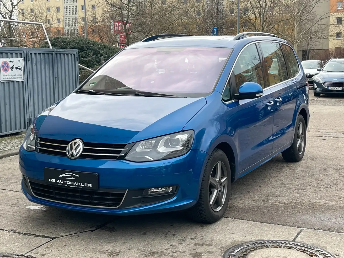 Volkswagen Sharan Comfortline AUTOMATIK PANO PDC KAMERA AHK Blau - 2