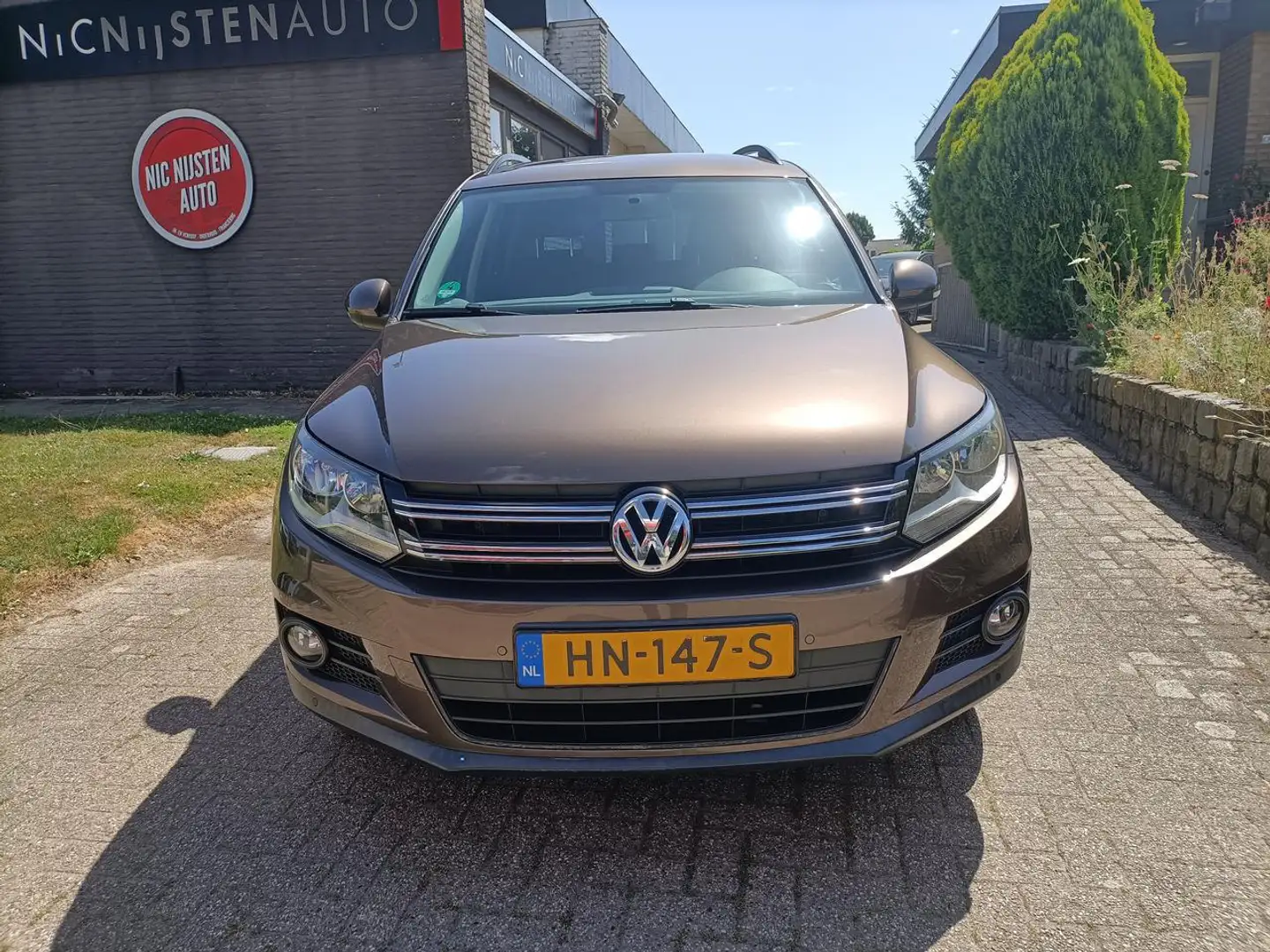 Volkswagen Tiguan 1.4 TSi, Trekhaak, Clima, Parkeerass. Bruin - 2
