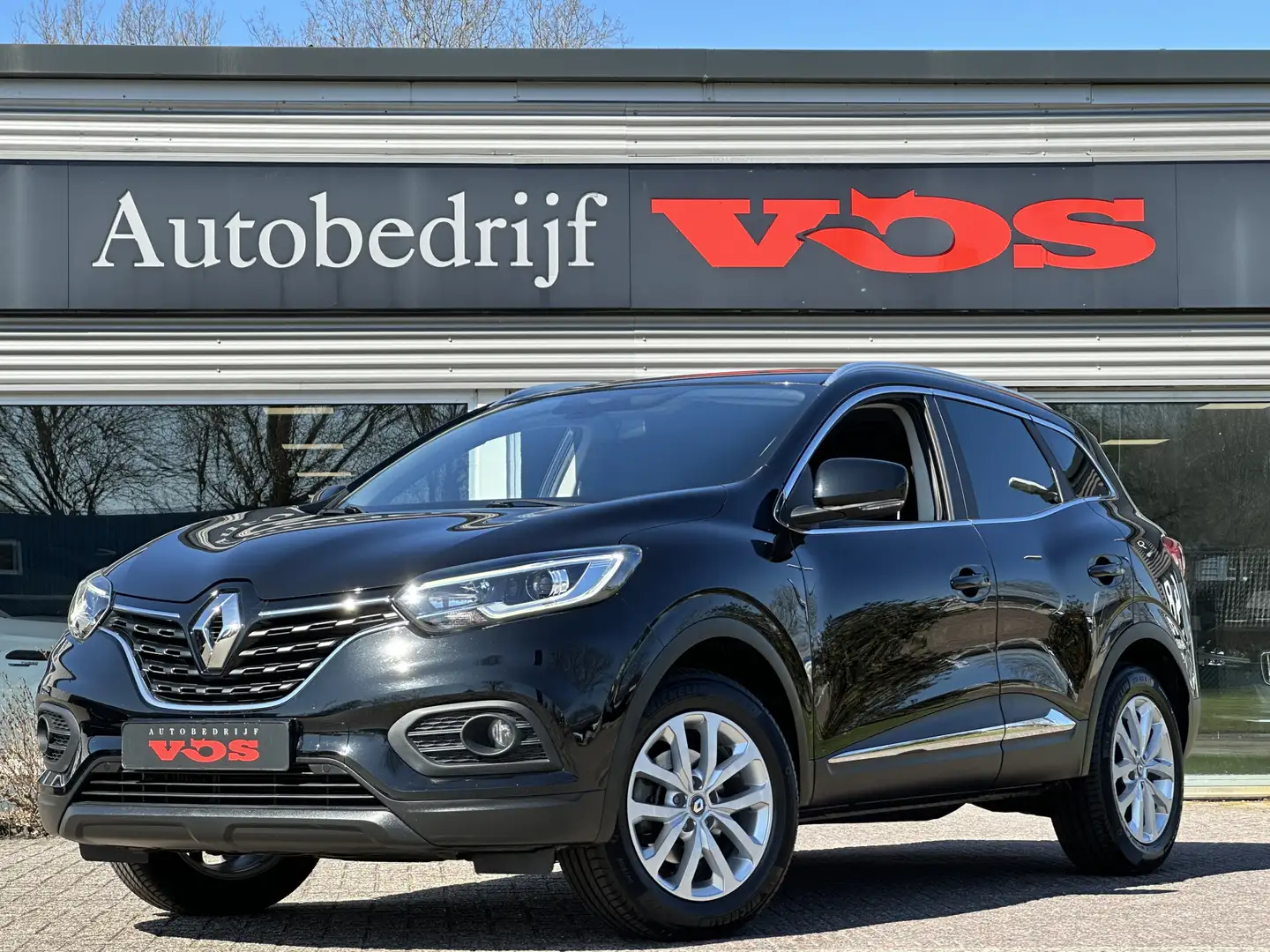 Renault Kadjar 1.3 TCe Life | Navi | Trekhaak | Cruise | Telefoon Zwart - 1