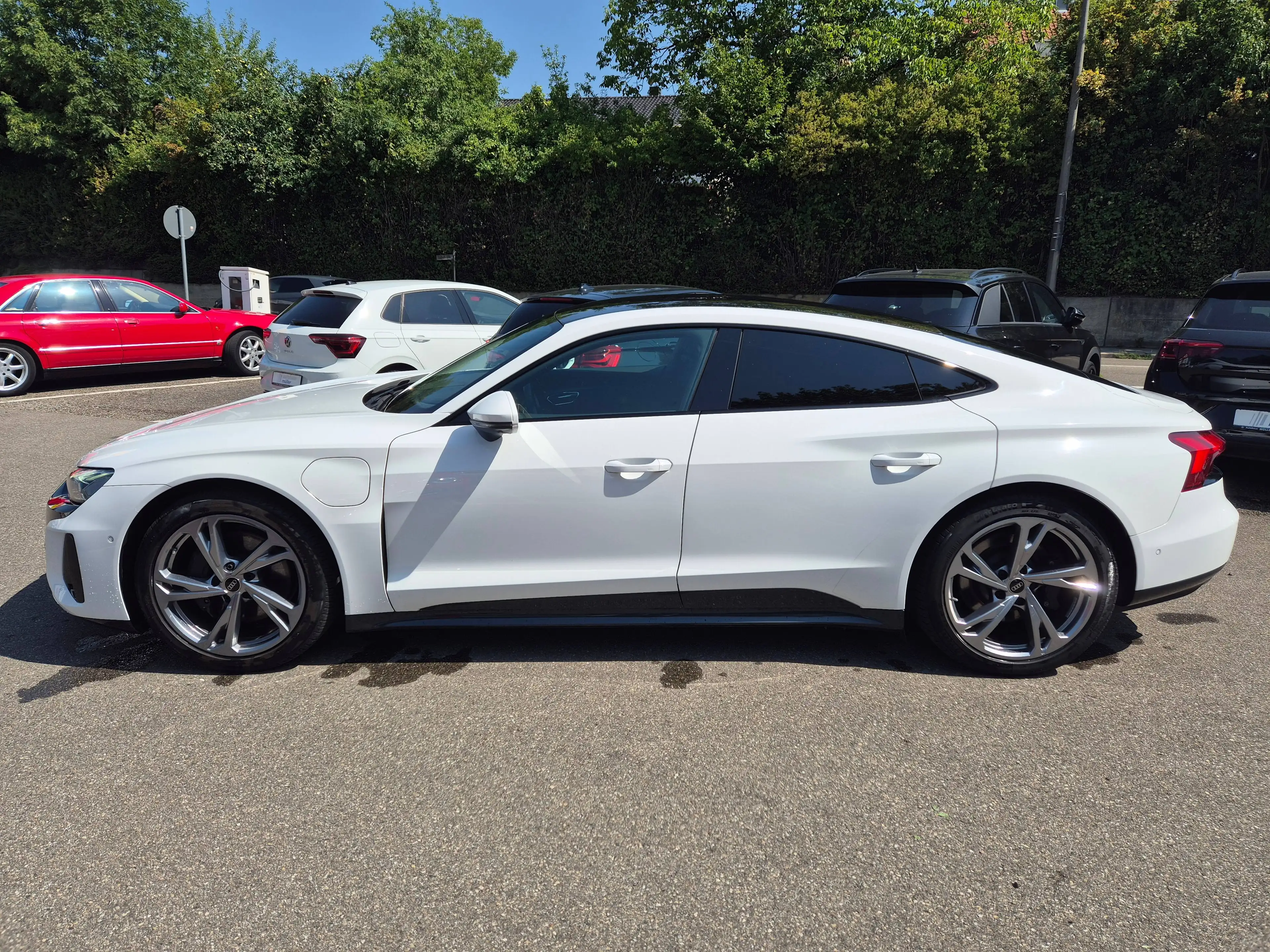 Audi e-tron GT e-tron GT quattro 350 KW — photo 12