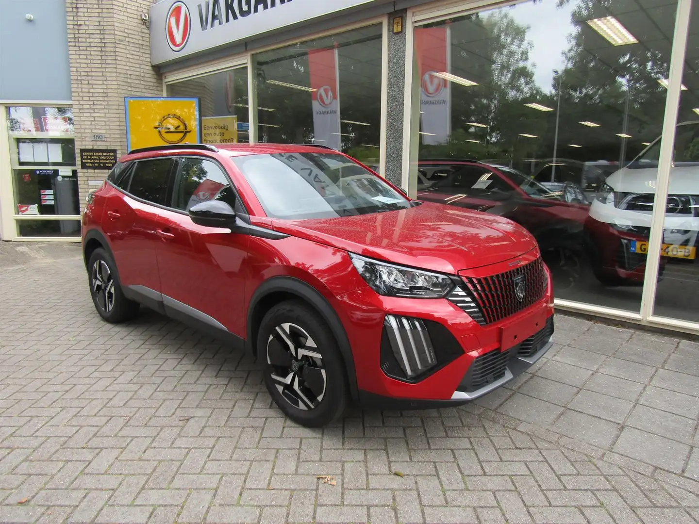 Peugeot 2008 130 PK AUTOMAAT ALLURE NAVI CAMERA Rood - 1