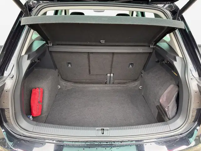 Volkswagen Tiguan view 11