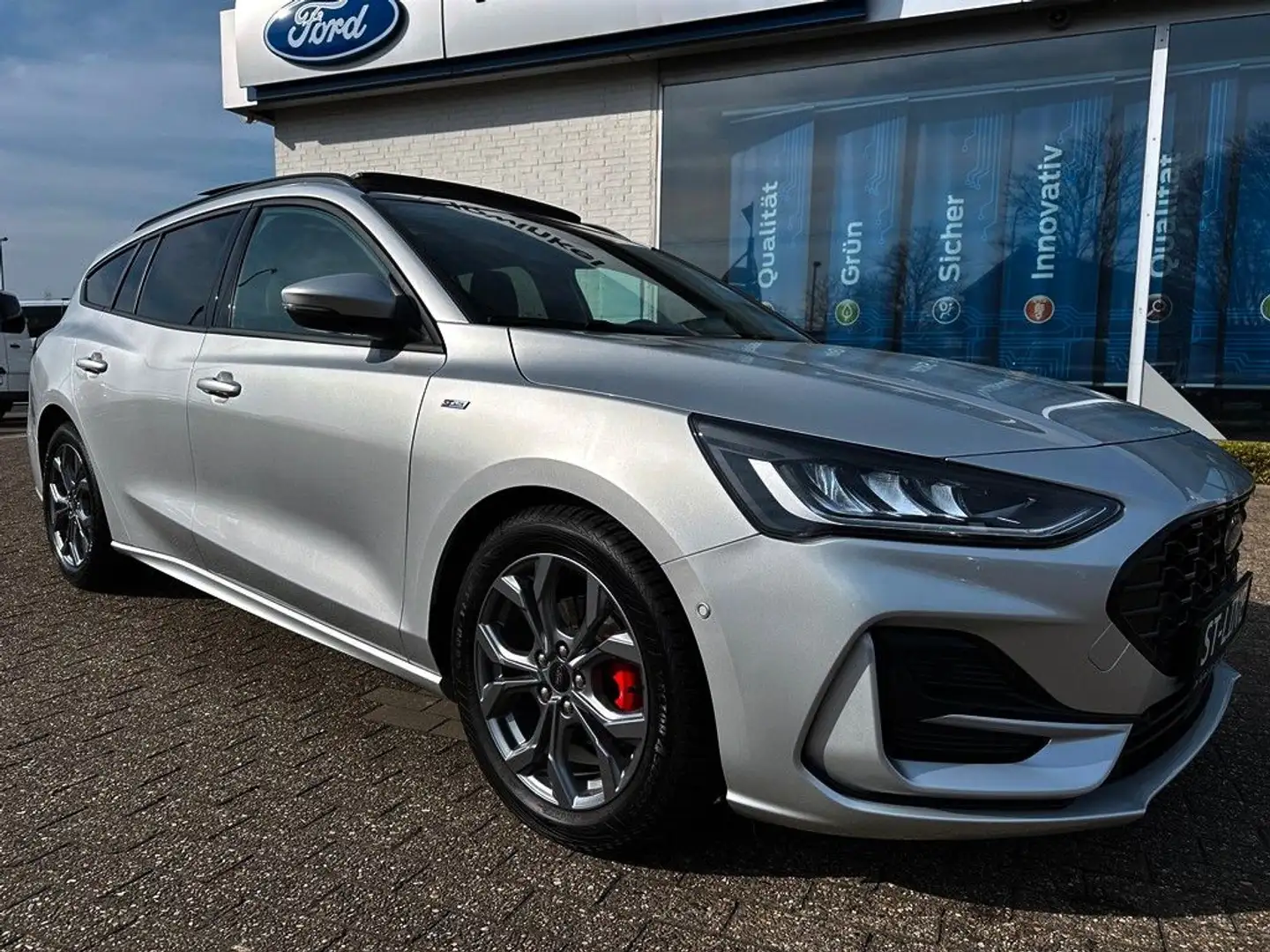 Ford Focus Turnier ST-Line X *HUD*PANO*LED*BLIS*B&O* Silber - 2