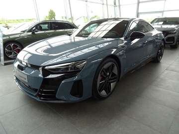 350 quattro / Audi exclusive