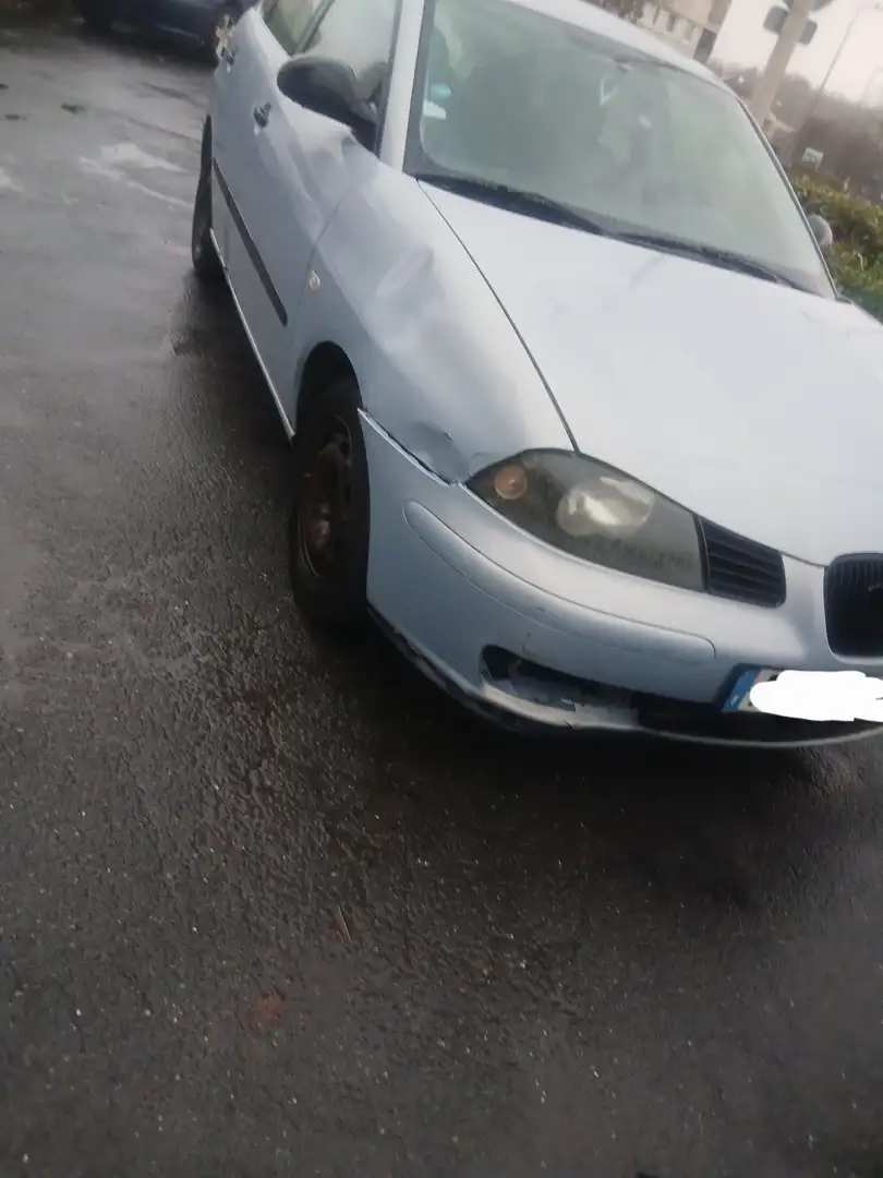 SEAT Ibiza Ibiza 1.4i 16v 75 Signo - 2