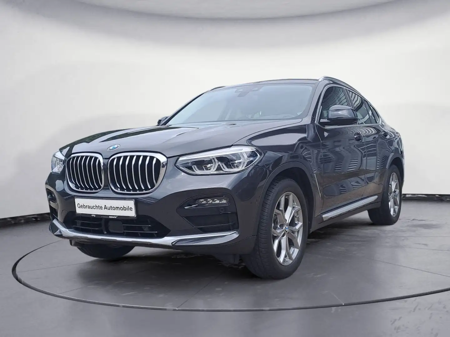 BMW X4 xDrive20d AT xLine Innovationsp. EDC Panorama Grijs - 2