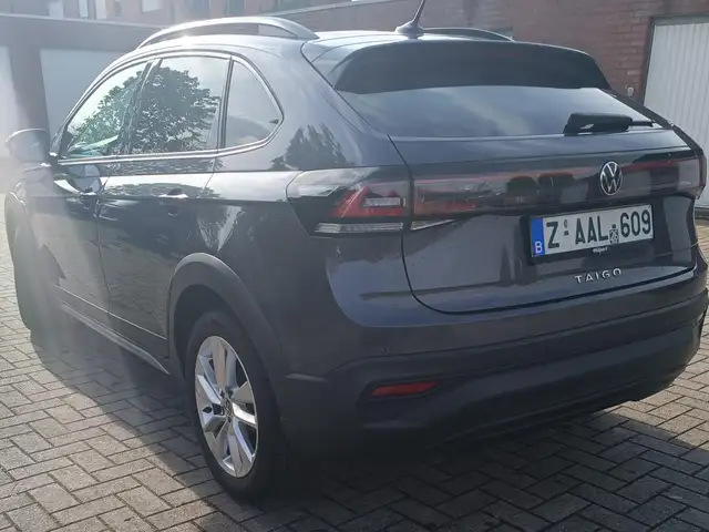 Volkswagen Taigo view 3