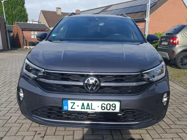 Volkswagen Taigo view 6