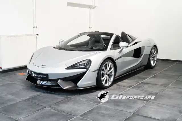 McLaren 570S Spider MSO Auspuff