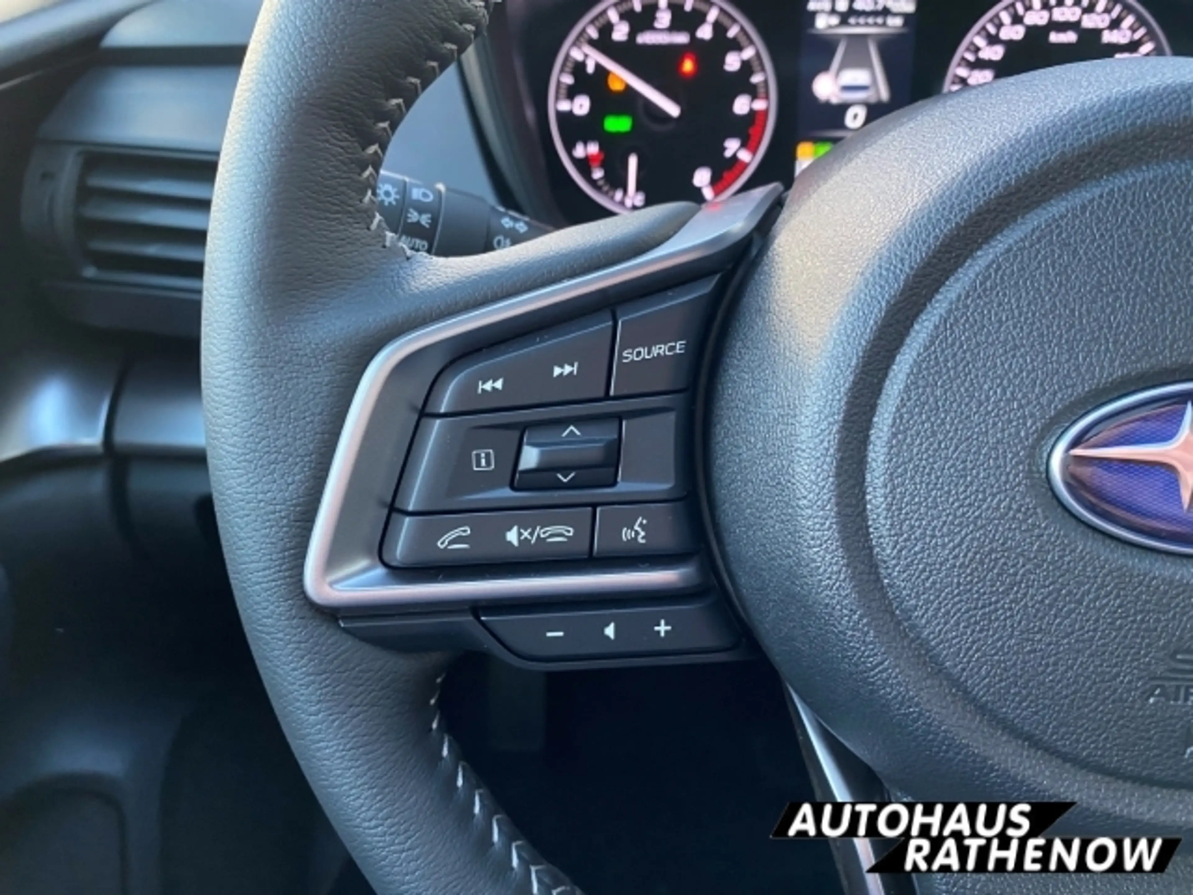 Subaru Impreza Platinum 2.0ie Navi Leder 360 Kamera LED 5 Jahre G — photo 12