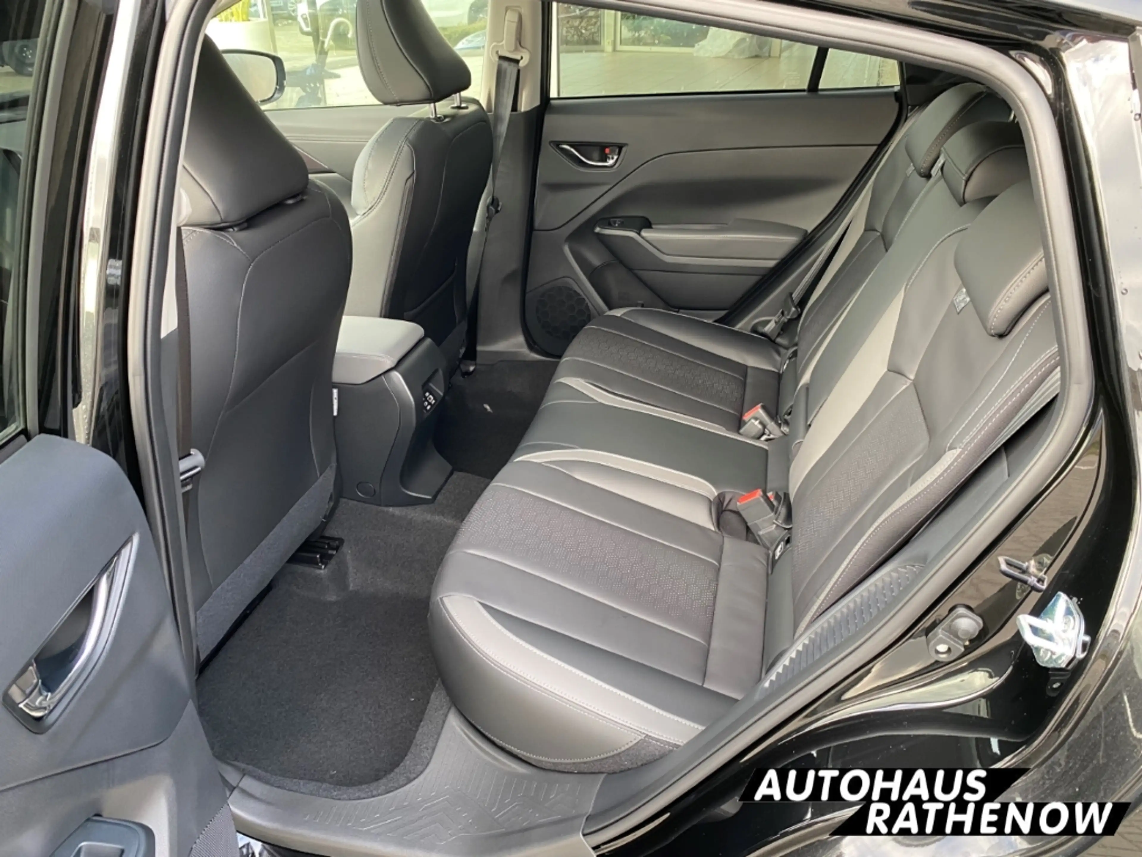 Subaru Impreza Platinum 2.0ie Navi Leder 360 Kamera LED 5 Jahre G — photo 10