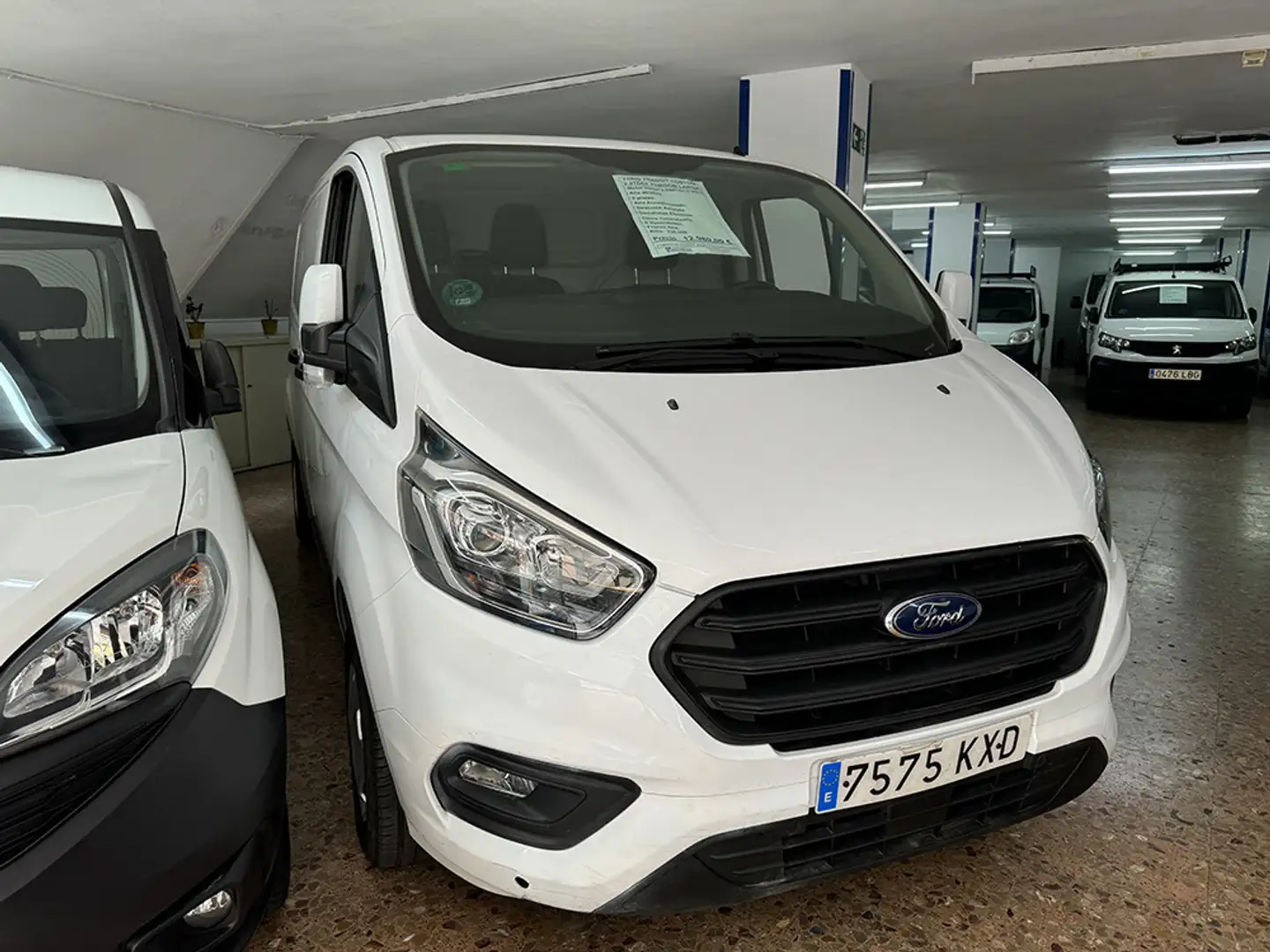 Ford Transit Custom FT 300 L2 Van DCb. Trend 130 Blanc - 2