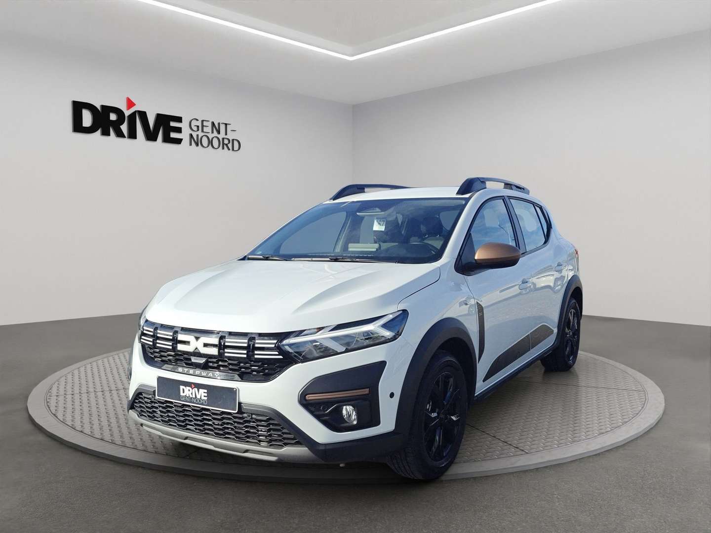 Dacia Sandero nuo 301 €/ mėn petrol_gas 2026m. Hečbekas Mechaninė