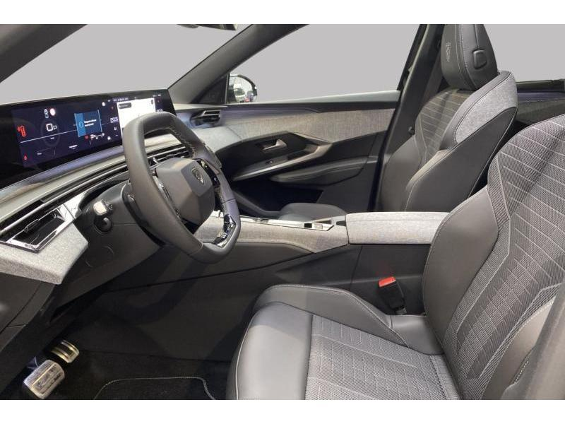 Peugeot 5008 GT - HYBRID - 7 PLACES — photo 10