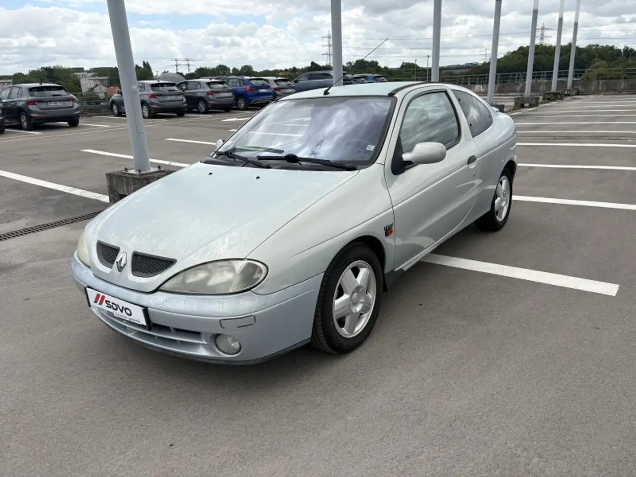 Renault Megane 1.6 16V 110CH DYNAMIQUE