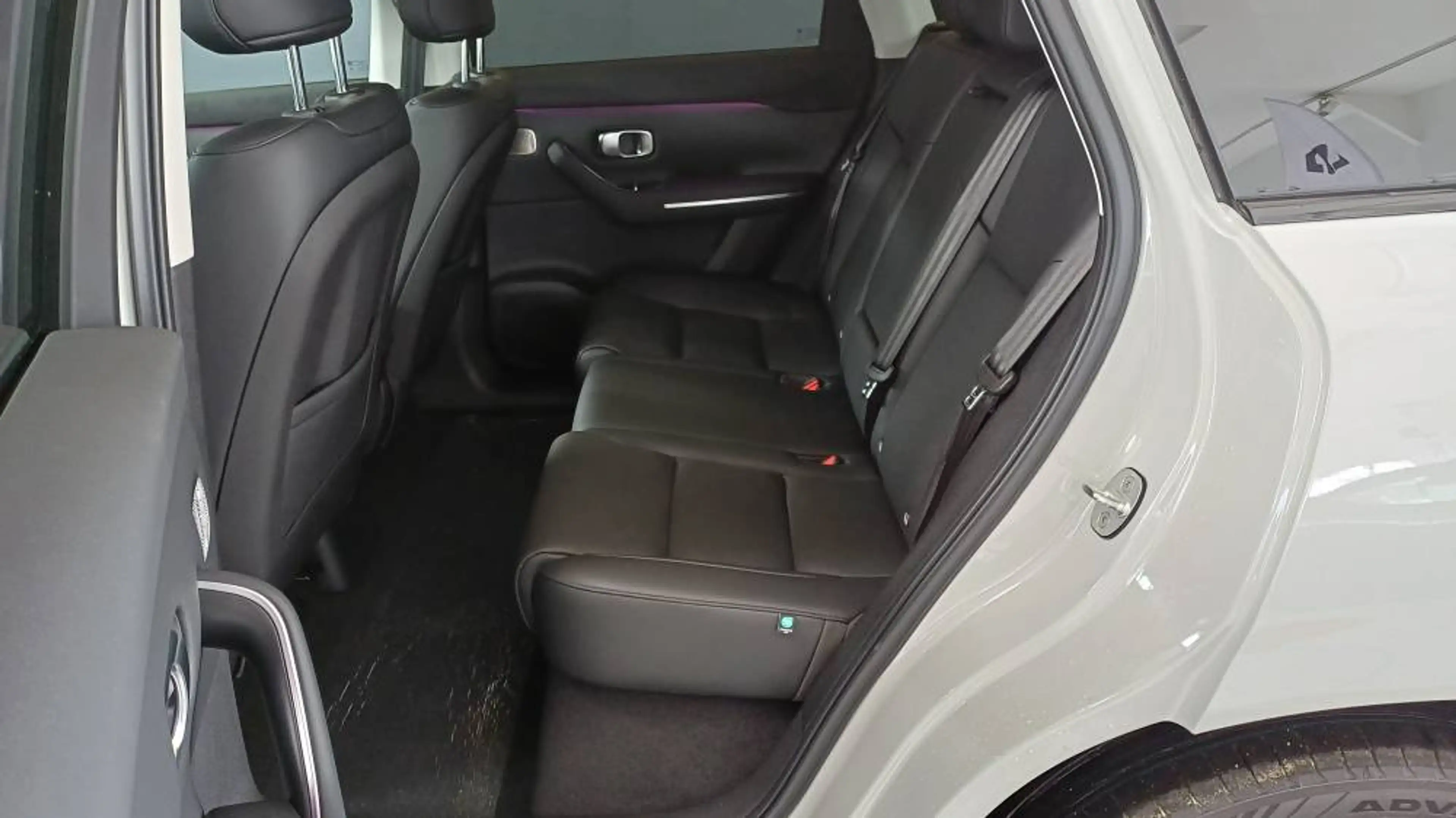 Leapmotor C10 Design ProMax AWD 81,9 kWh 600PS — photo 10