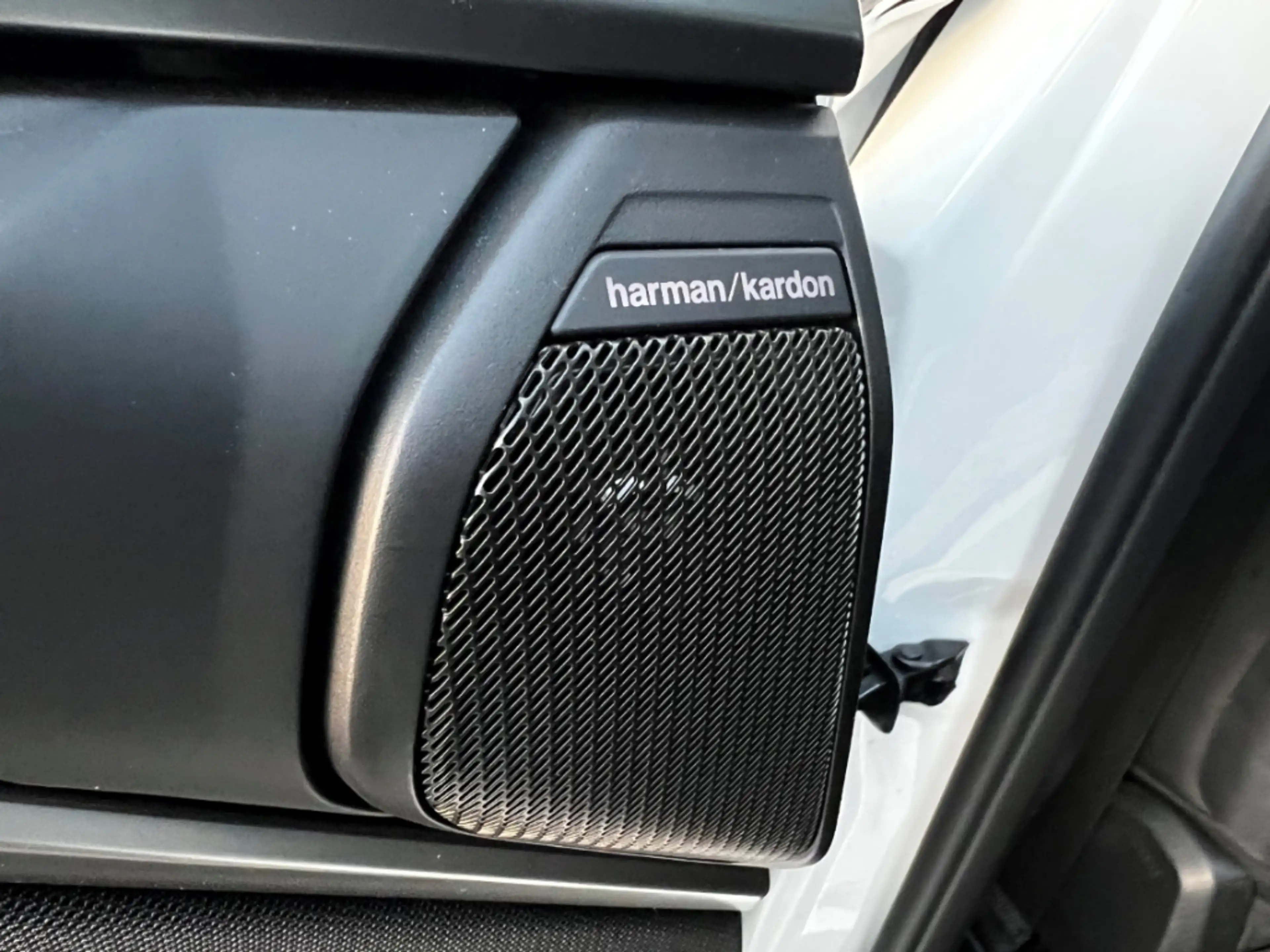 BMW X3 30e xDrive Sportpaket HUD AHK-klappbar El. Panodac — photo 11