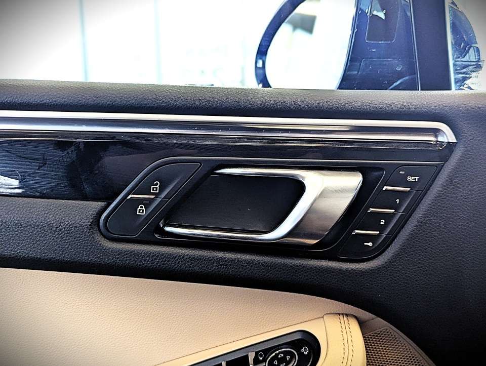 2024 Porsche Macan S Un Propriétaire thumb 16