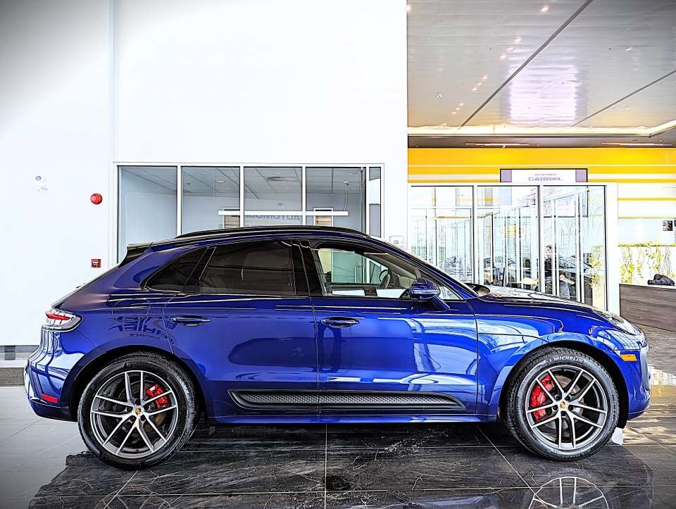 2024 Porsche Macan S Un Propriétaire alt 4