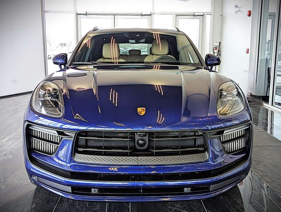 2024 Porsche Macan S Un Propriétaire alt 2