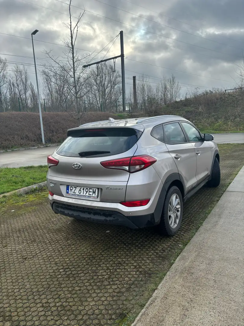 Hyundai TUCSON blue 1.7 CRDi 2WD Classic Brons - 2