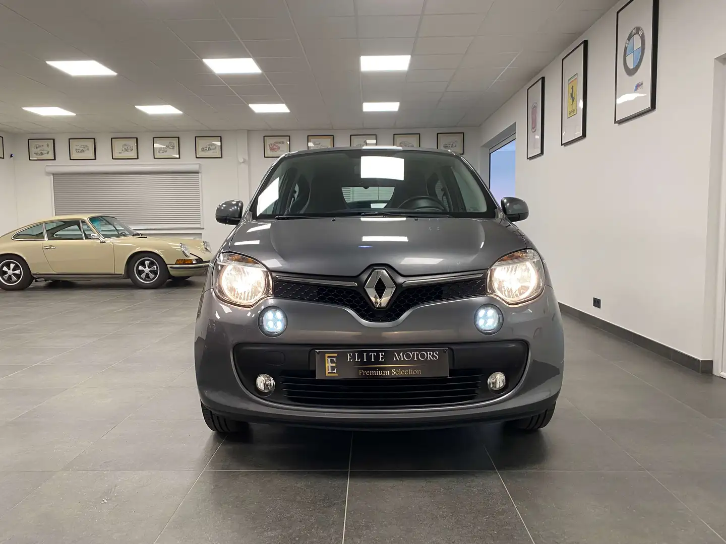 Renault Twingo Twingo 0.9 TCe ENERGY / 1erMAIN/ NAV/ CAM/ FULL Argent - 2