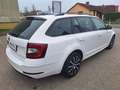 Skoda Octavia Combi Ambition 4x4 Weiß - thumbnail 5
