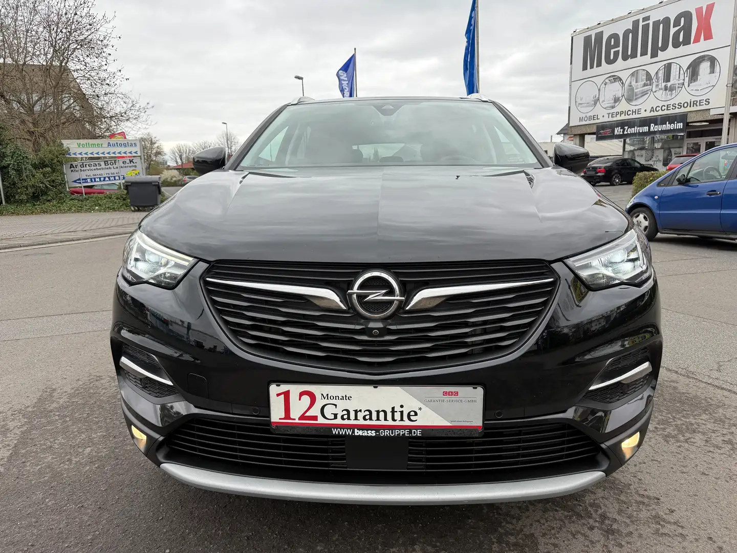 Opel Grandland X 2.0 CDTi ULTIMATE Automatik (AHK*LEDER*PDC-KAMERA) Schwarz - 2