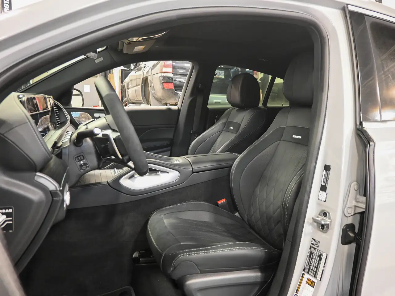 Mercedes-Benz GLE снимка Mercedes-Benz GLE