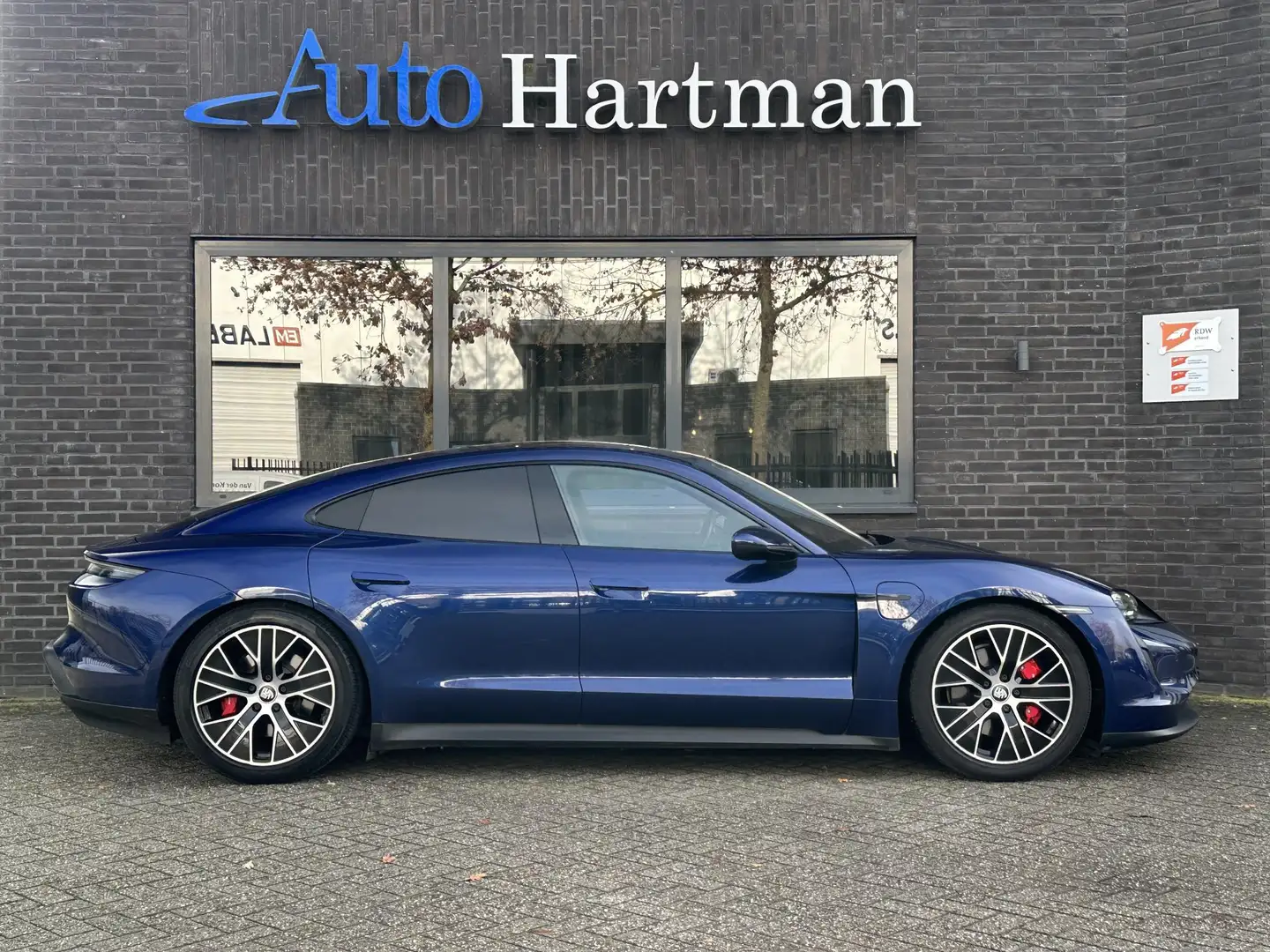 Porsche Taycan 4S Performance+ SPORT-CHRONO|4WBESTURING|BIJRIJDER Blauw - 2