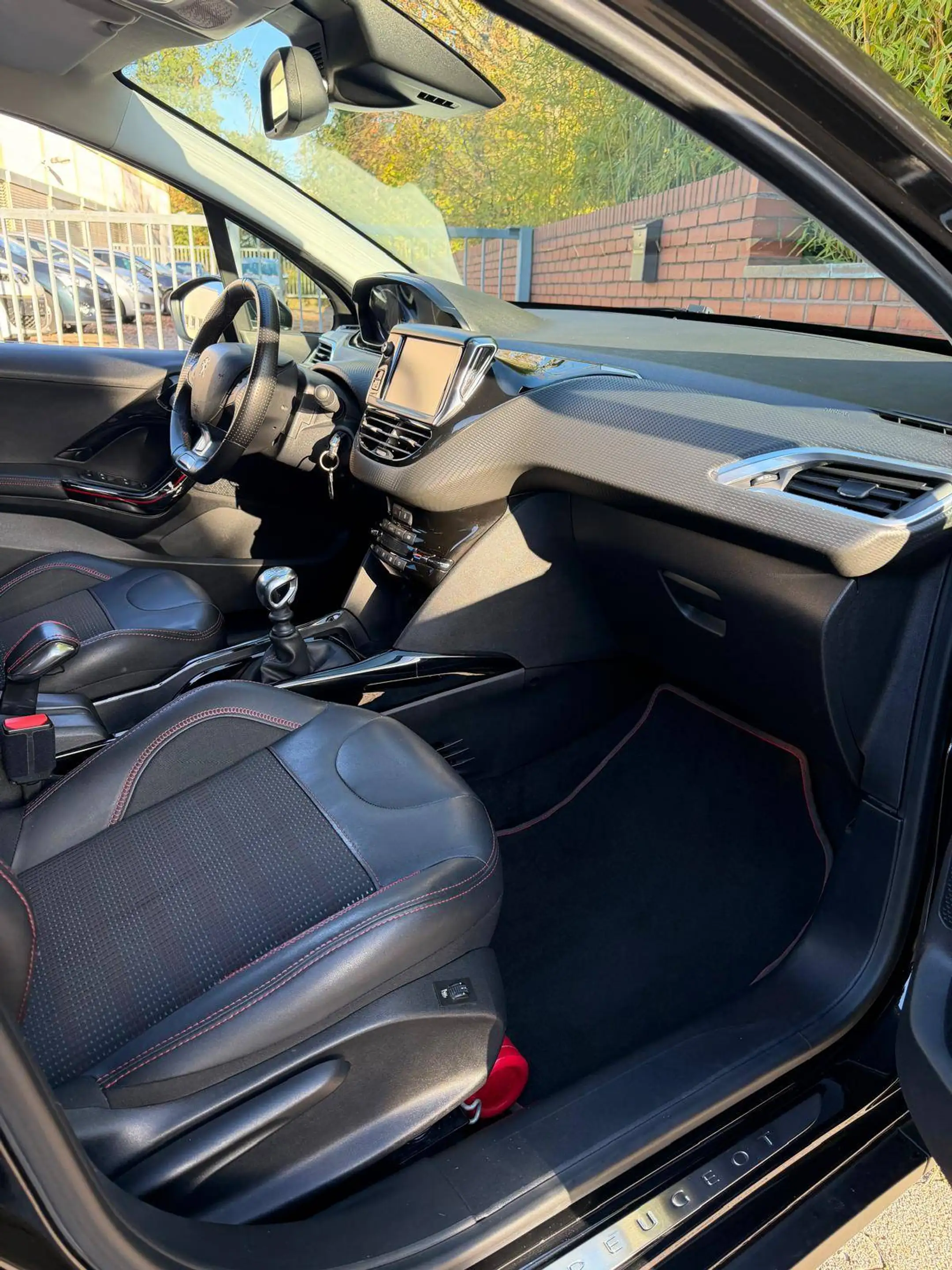 Peugeot 2008 Allure GT-Line // Garantie // Zahnriemen neu // 2-Hand // — photo 8