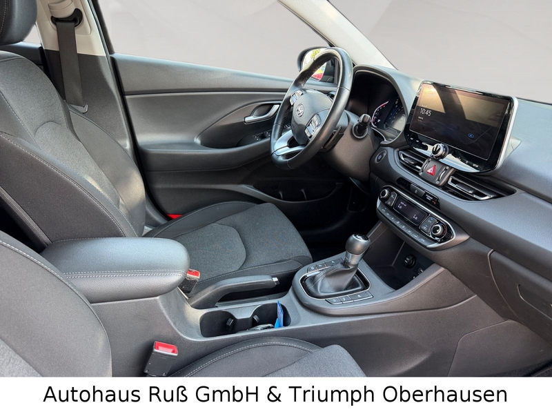 Hyundai i30 CW EDITION 30 PLUS/PANO/ALLWETTERR. — photo 12