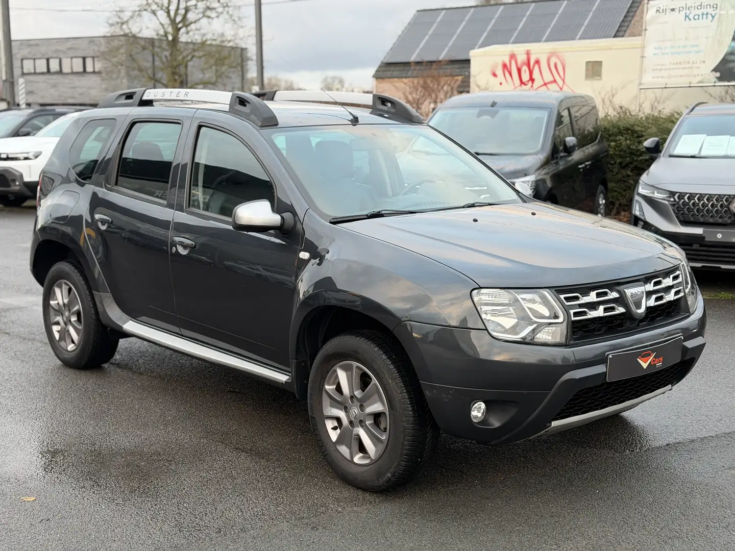 Dacia Duster Duster TCe 125 4x2 Celebration Grau - 2