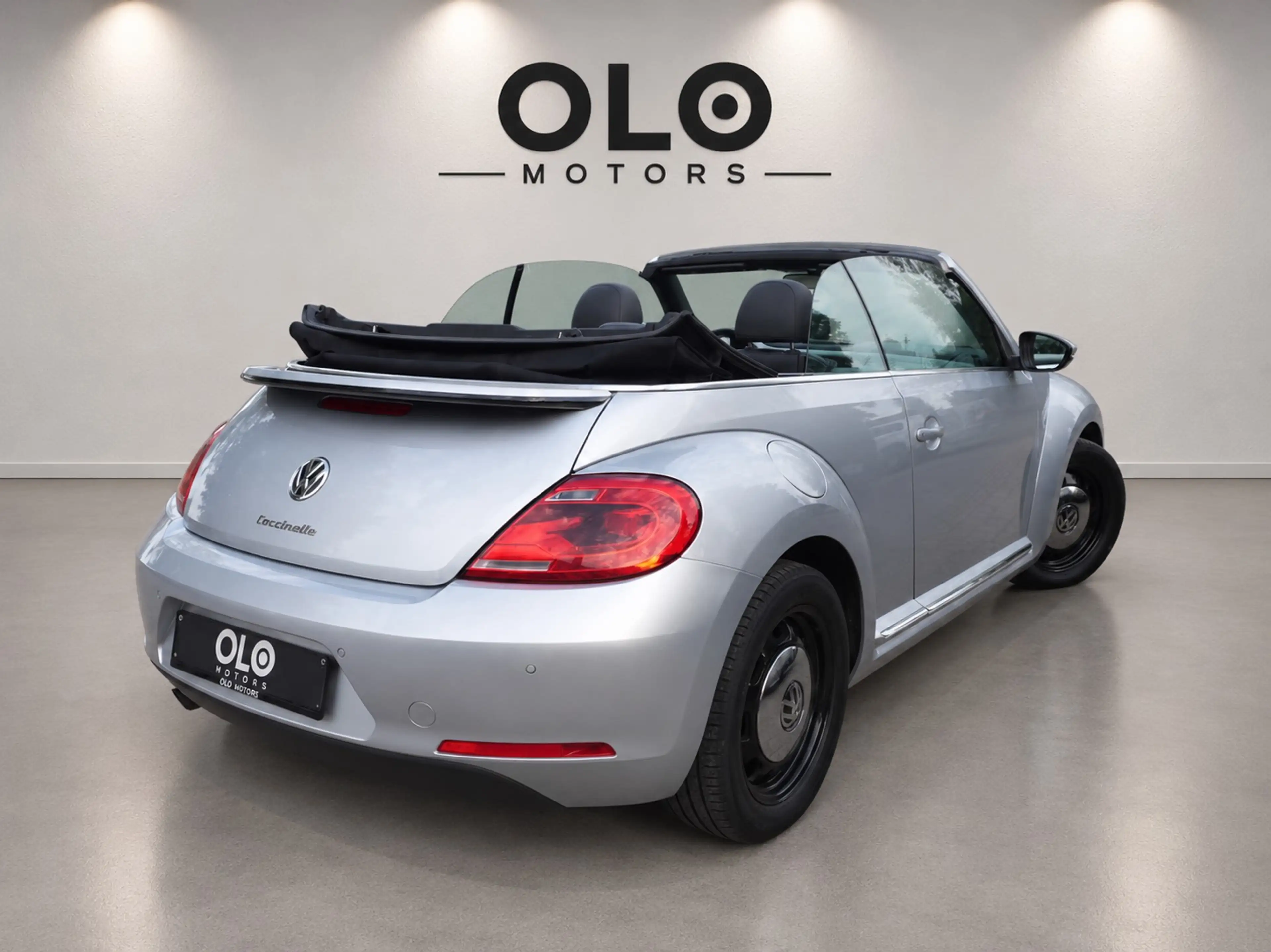 Volkswagen Beetle Beetle Cabriolet 2.0 CR TDi Allstar BMT — photo 3