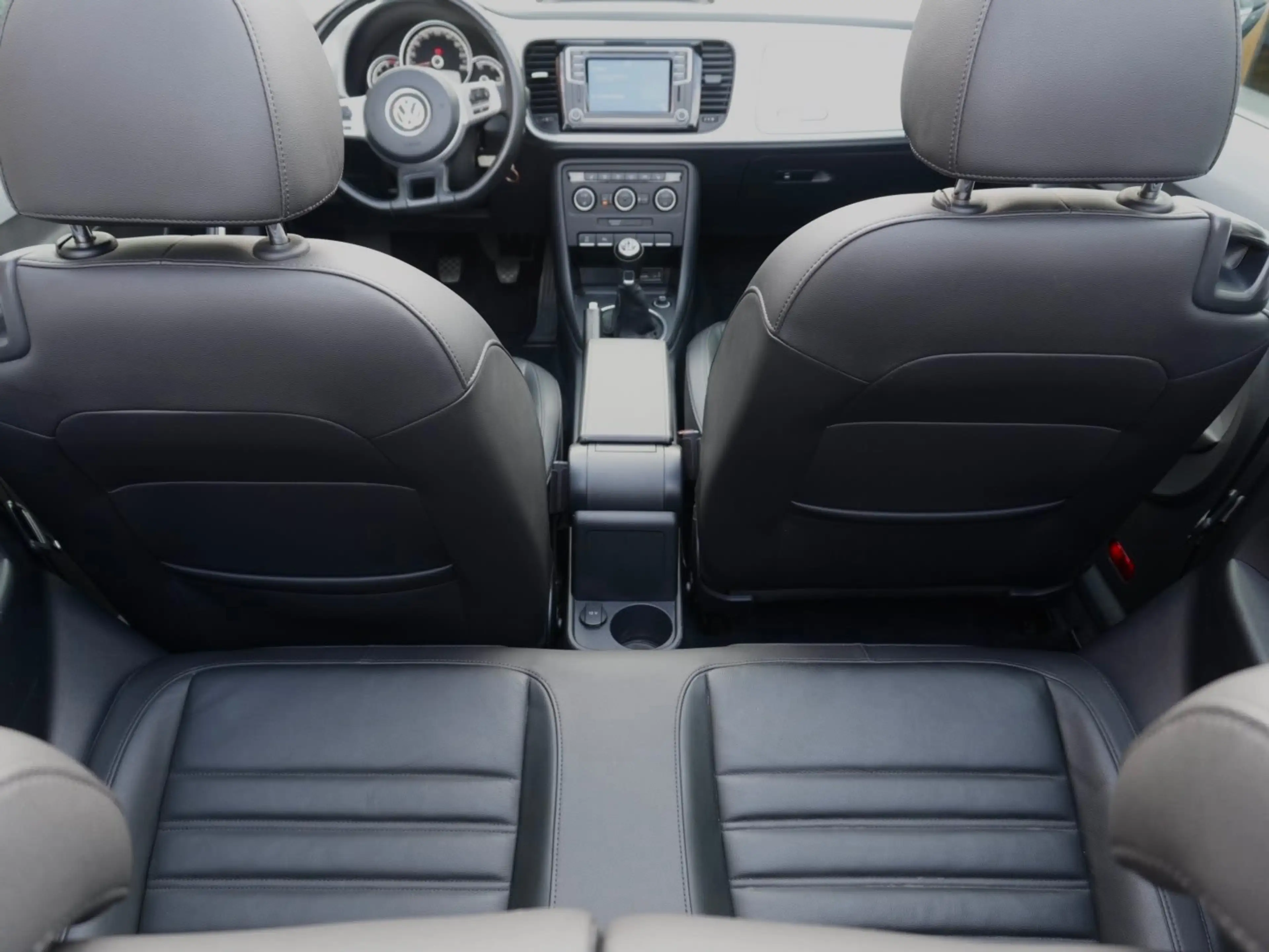 Volkswagen Beetle Beetle Cabriolet 2.0 CR TDi Allstar BMT — photo 5
