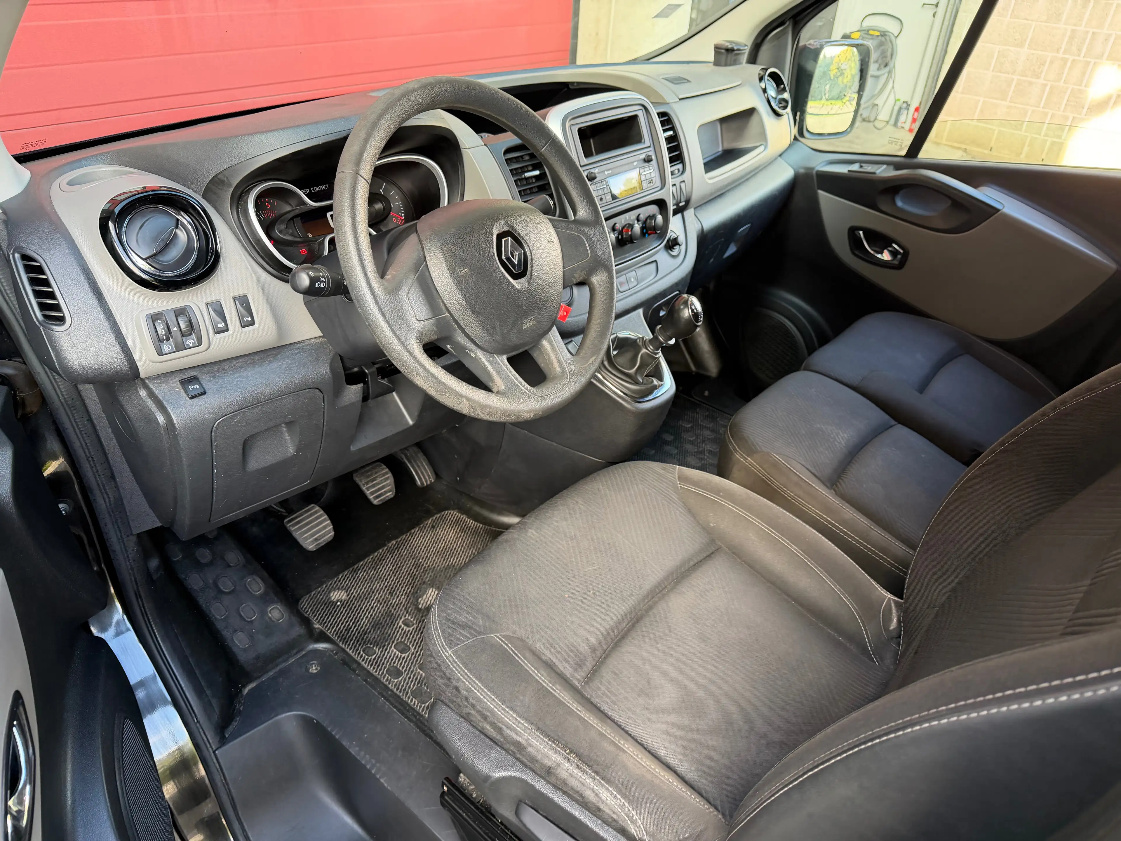Renault Trafic 1.6 dCi Energy Tw.Turbo Confort (7.851 € HTVA) — photo 14