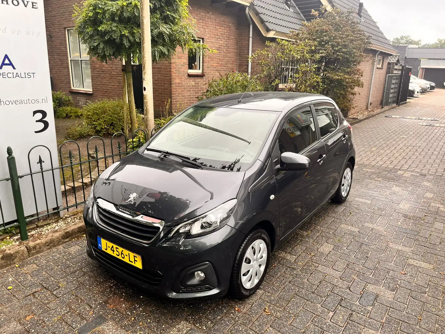 Peugeot 108 1.0 e-VTi Active 5-Drs/Airco/El.ramen/CV Grijs - 2