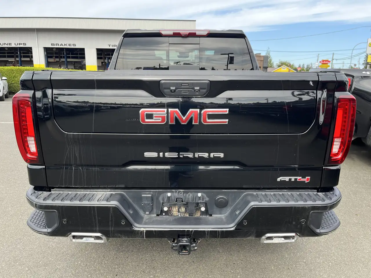 GMC Sierra 1500 снимка GMC Sierra 1500