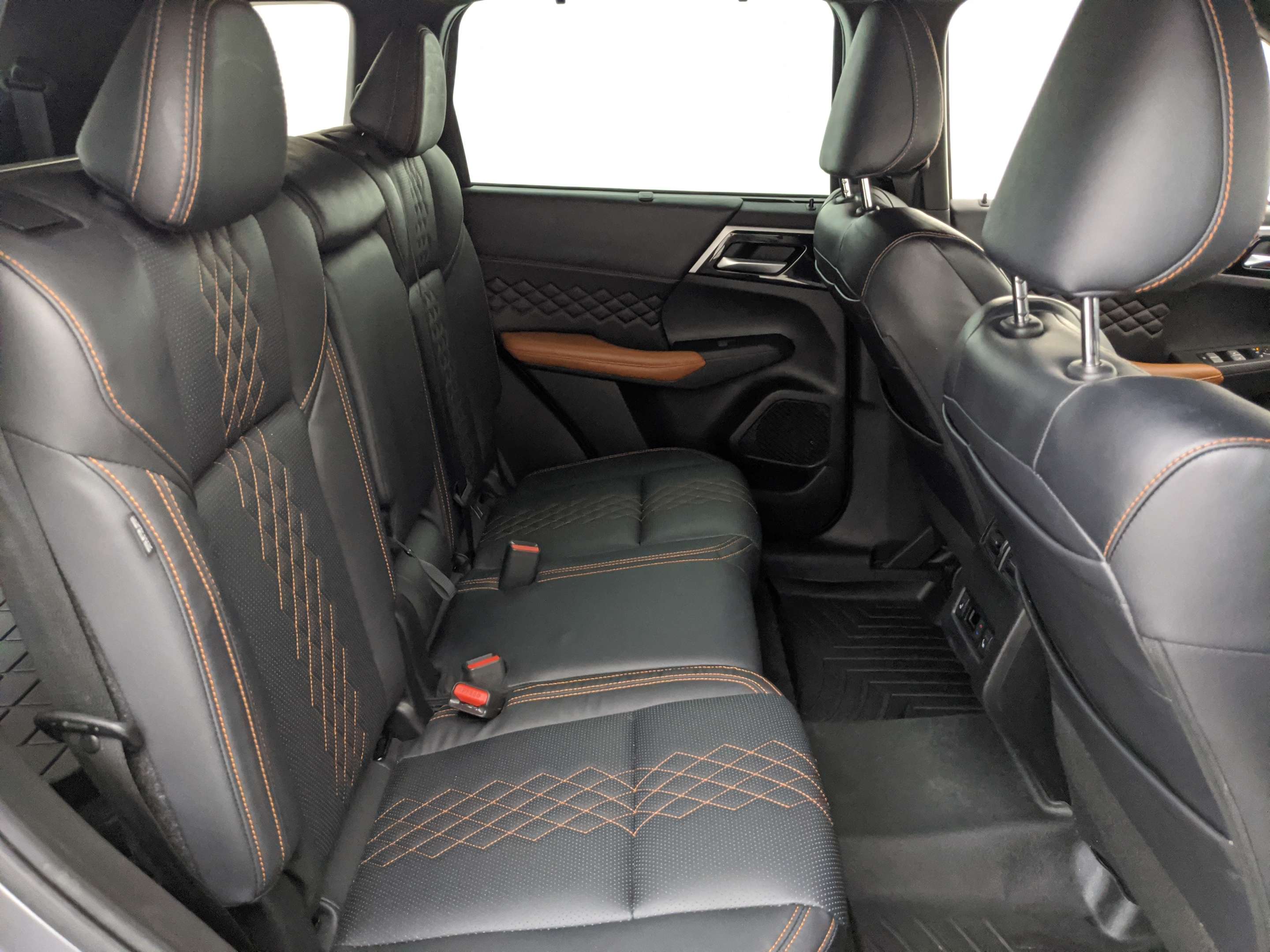 2023 Mitsubishi Outlander