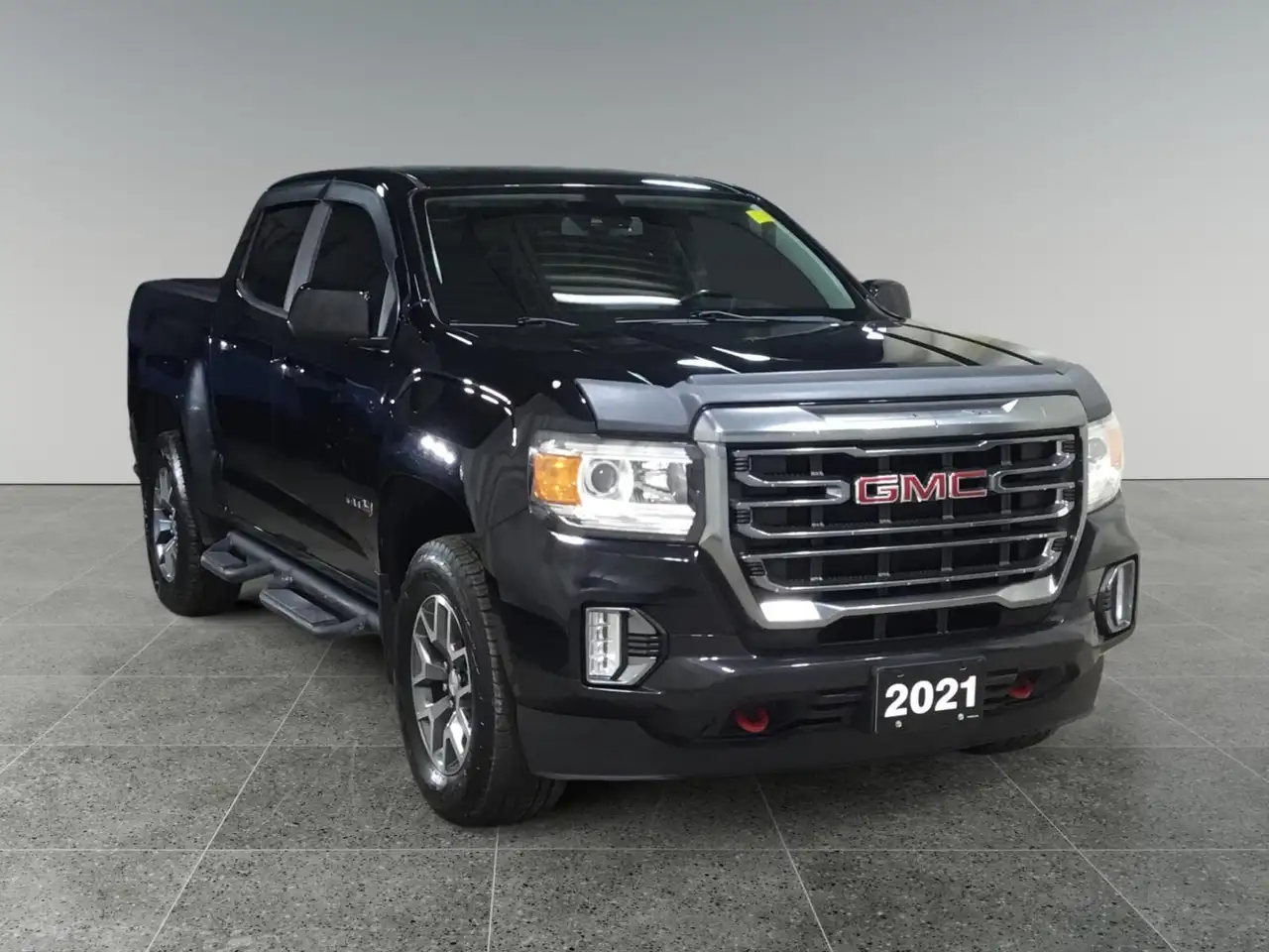 GMC Canyon снимка GMC Canyon