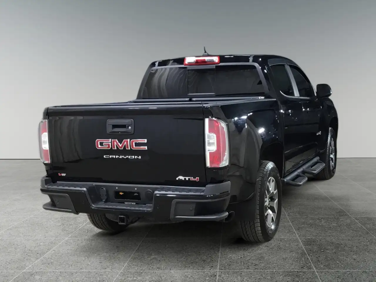 GMC Canyon снимка GMC Canyon