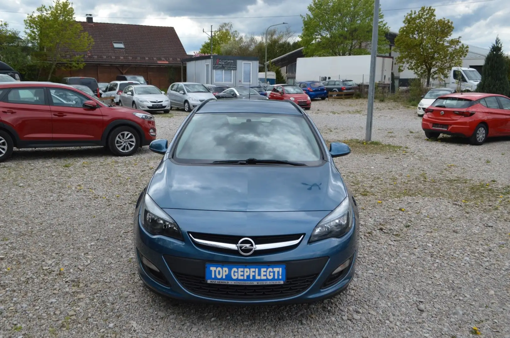Opel Astra J Sports Tourer Selection Bleu - 2