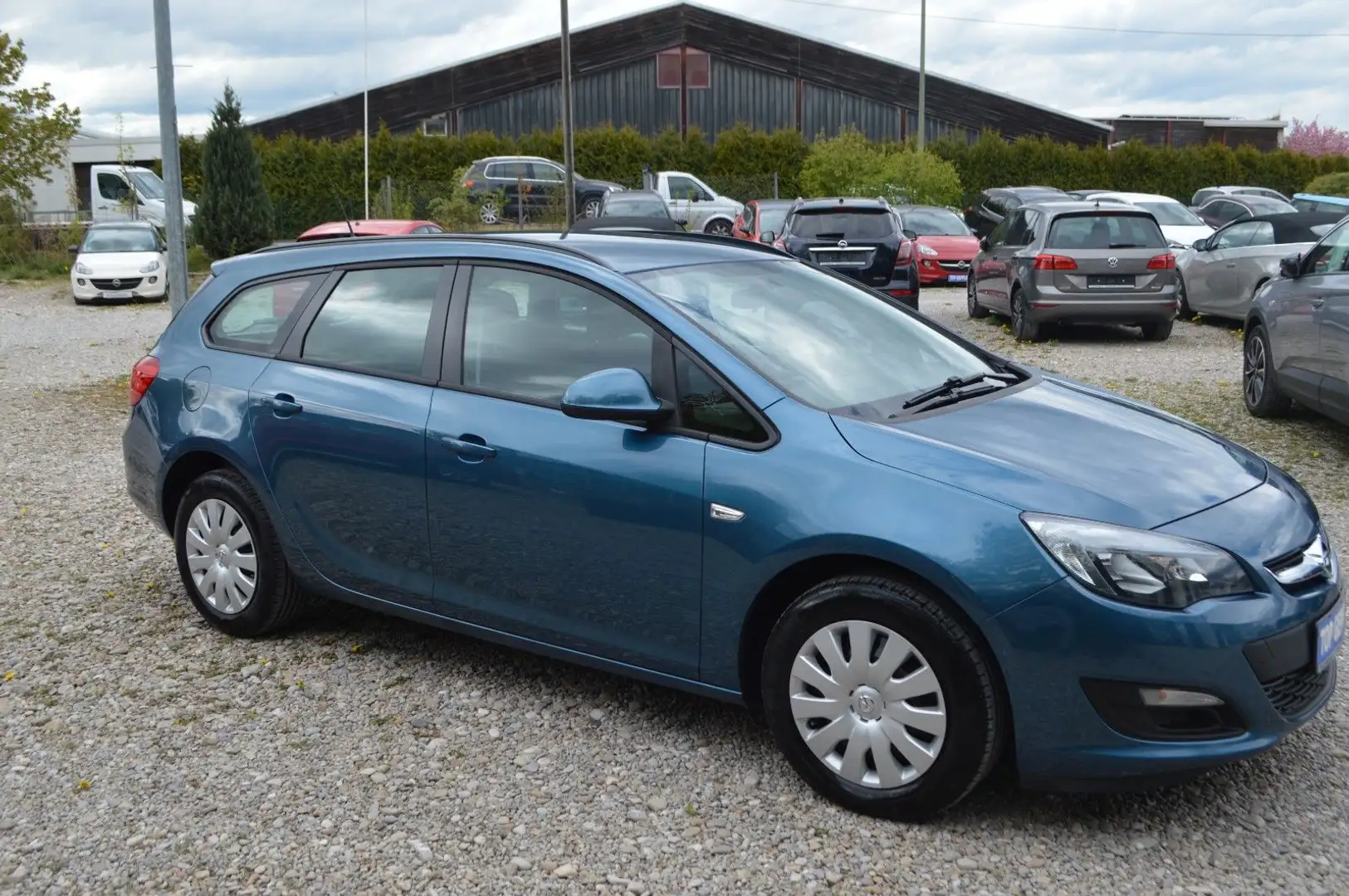 Opel Astra J Sports Tourer Selection Bleu - 1