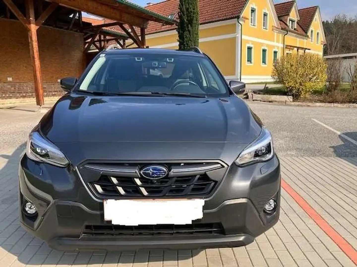 Subaru XV Allrad Automatik Navi+Winterreifen+Alufelgen Grau - 2