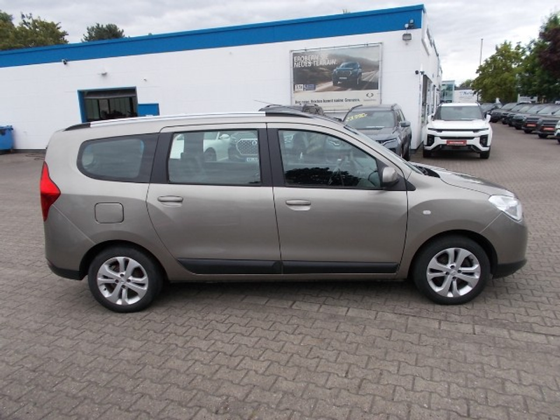 Dacia Lodgy 1.2 TCe Prestige AHK Leder Navi Klima PDC — photo 4