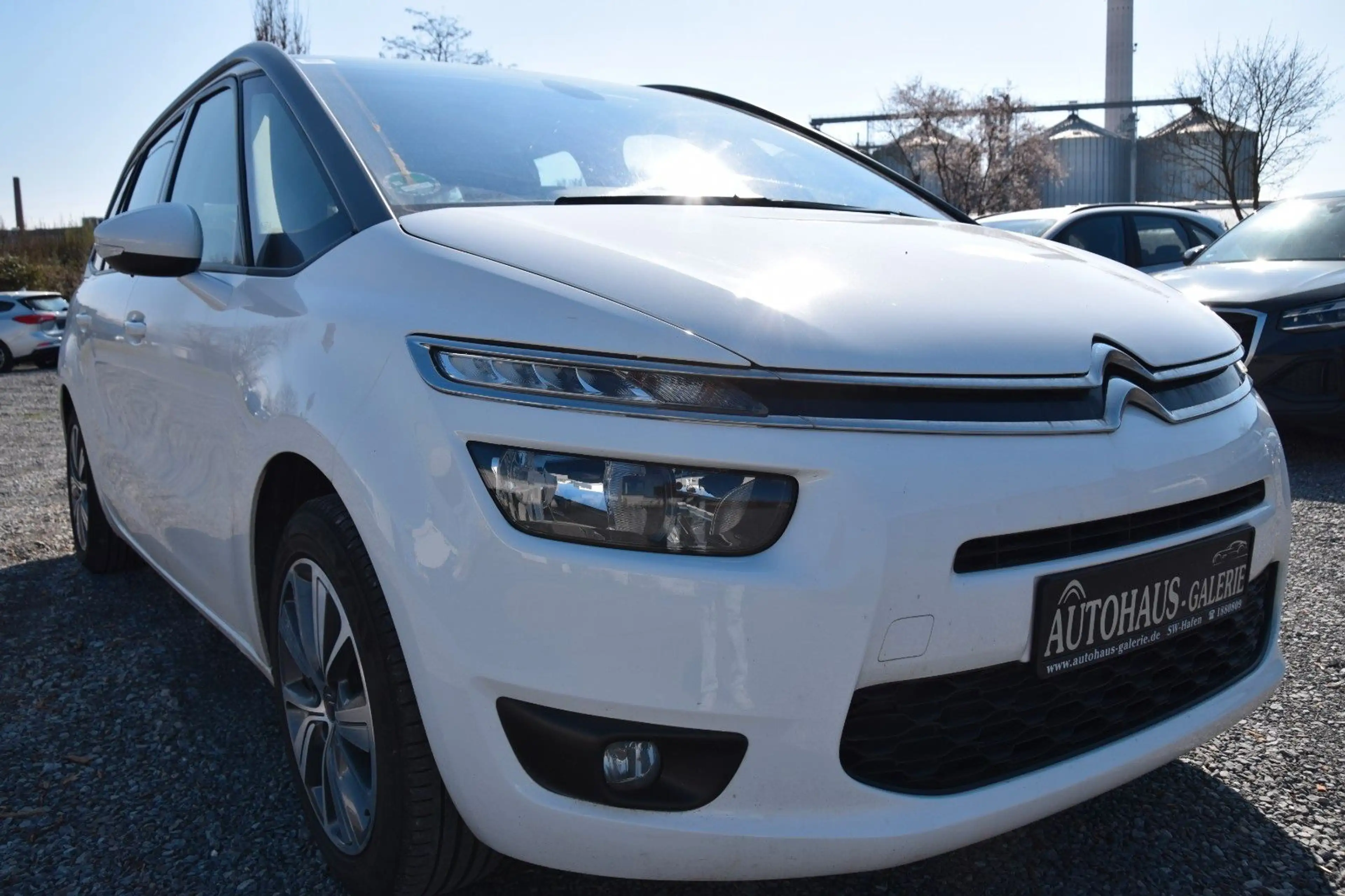 Citroen Grand C4 Picasso /Spacetourer Selection*AHK*NAVI — photo 3