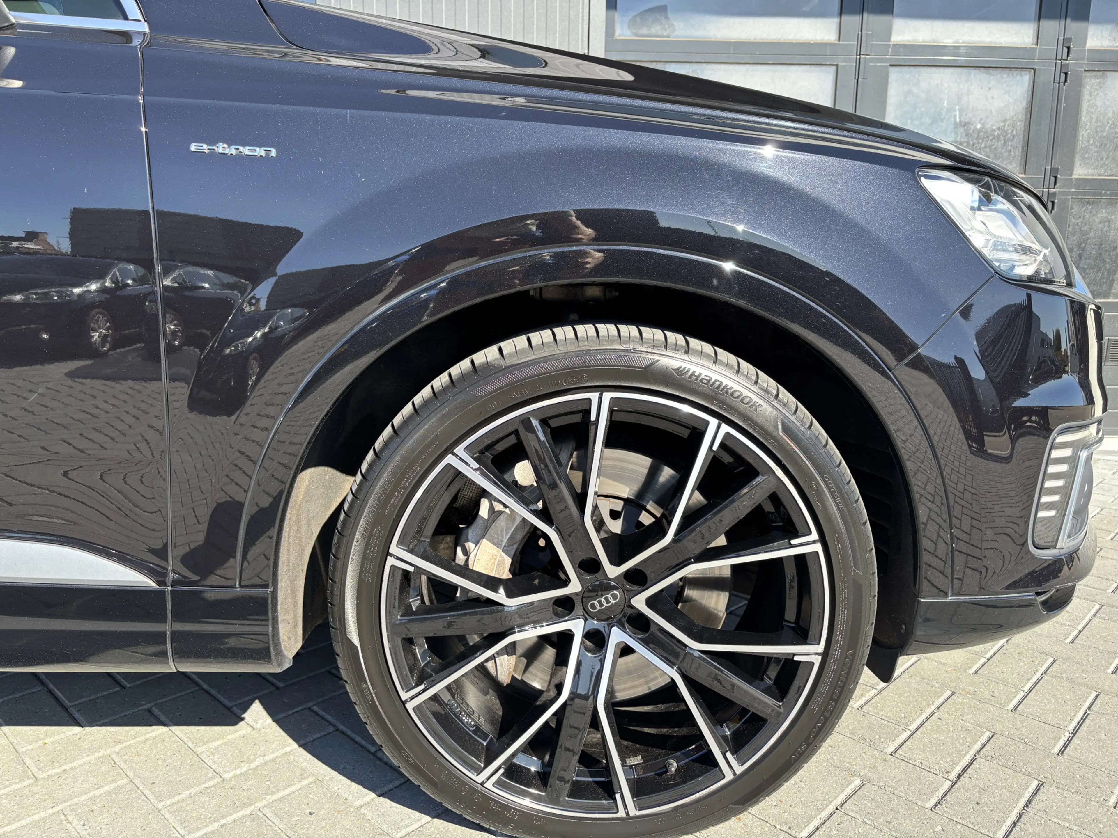 Audi Q7 e-tron 3.0 TDI quattro Premium Head-up Bose Pano — photo 4